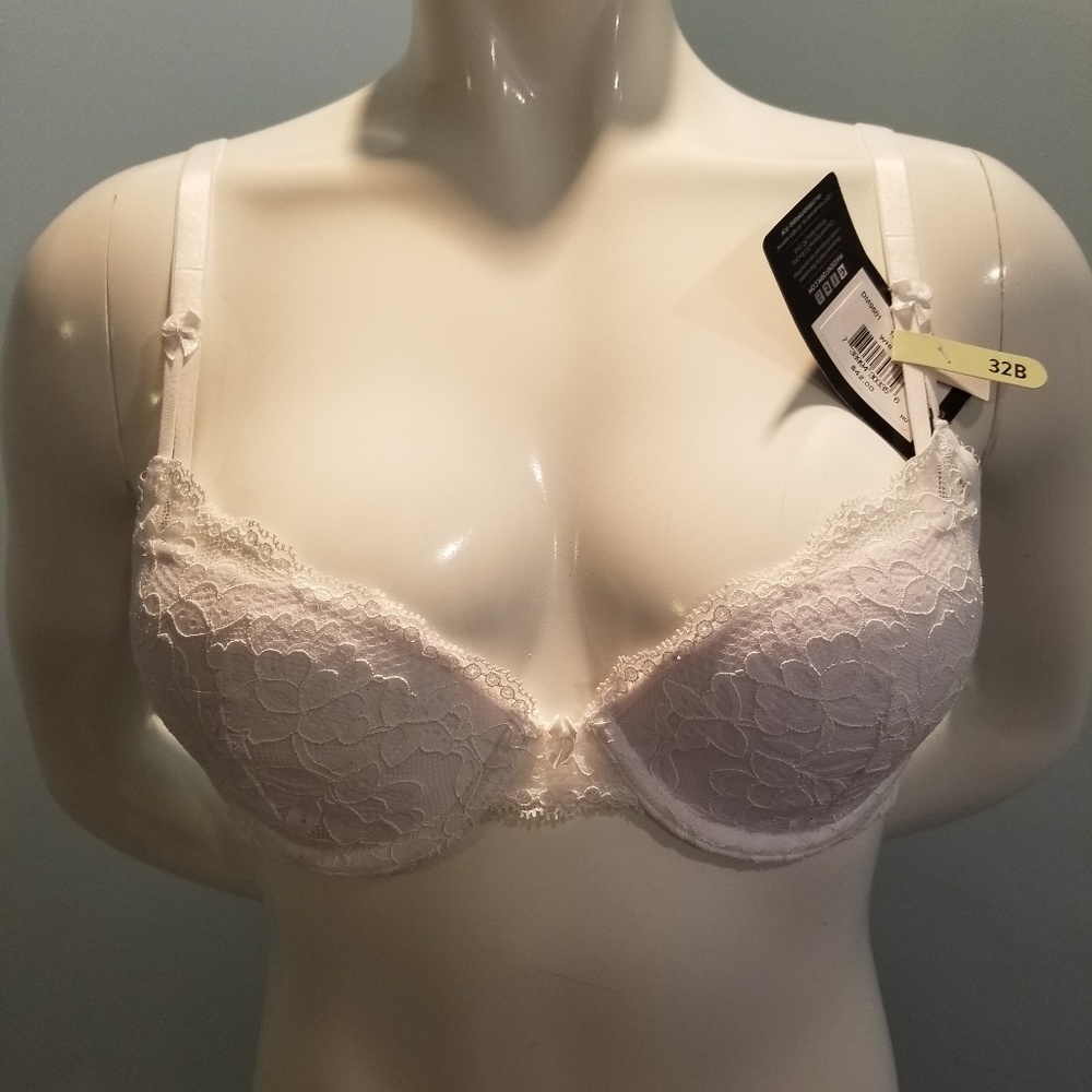 Maidenform Lightly Lined Lace Demi Bra White 32B